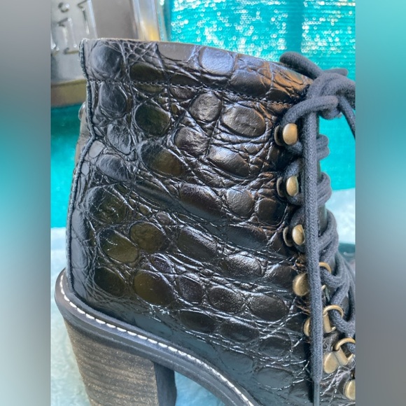 Diesel Leather Hiker Tekny Bootie Black Faux Croc Block Heel Womens - Picture 4 of 9